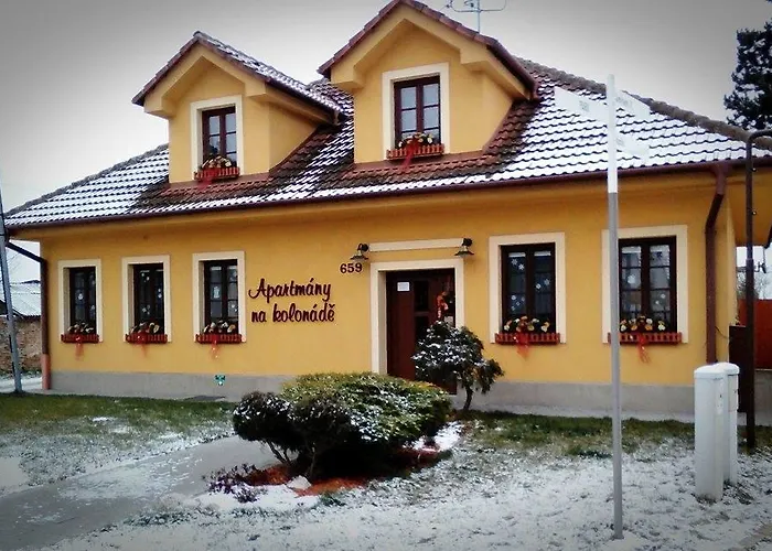 Na Kolonade *